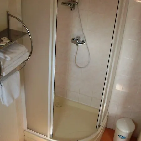 Hostel Promohotel Slavie *